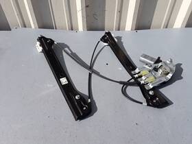 9800565 Mini 2015 Cooper Countryman R60 Front Driver Door Window Regulator With Motor Oem