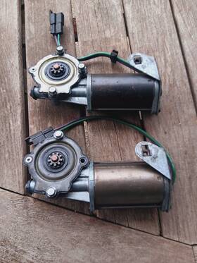 Mopar 3760246 Lot Of 2 Power Window Motors 1970s - Used Tested Working