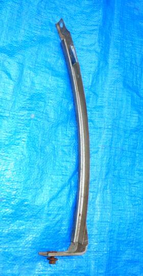 2895416 Mopar Original. For 1970-74 E-body Models All Body Styles. Challenger Cuda Right Door Rear Of Window Track W- Bracket