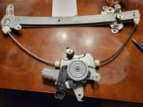 389222 Nissan 2022 Altima Right Front Regulator