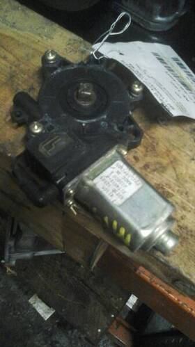 617-58746r Nissan 03 04 05 06 Altima Right Power Window Motor Rear 617-58746r Nissan 03 04 05 06 Altima Right Power Window Motor Rear