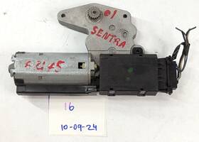 628.da1j04 Nissan 01-04 Altima Sentra Sunroof Sun Roof Motor 4 Cyl 770.60003/62 17113666 Oe