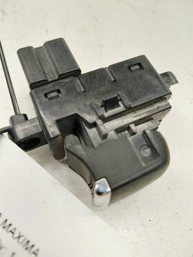 721.da1l18 Nissan Maxima Power Window Switch Right Passenger Rear 2018 2017 2016 721.da1l18 Nissan Maxima Power Window Switch Right Passenger Rear 2018 2017 2016
