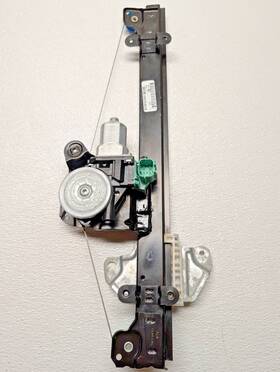 748-065 Nissan 2013-18 Altima Window Regulator Motor Front Right Auto Up/ Down