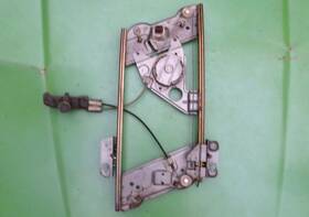 80701-35f00 Nissan Silvia 88-94 Left Door Manual Window Regulator Oem 180sx S13 80701-35f00 Nissan Silvia 88-94 Left Door Manual Window Regulator Oem 180sx S13