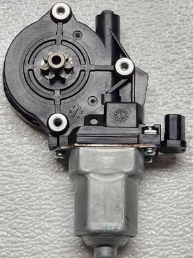 80731-3ba0a Nissan Genuine Power Window Lift Motor For 2012-2019 Versa Front Left 2-pin