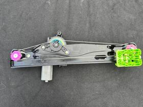 7463498-04 Oem Mini Cooper F55 S 2021 Right Rear Window Regulator Part Number