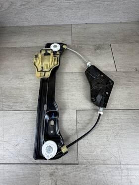 923771-101 Oem 02-06 Trailblazer Envoy Xl Right Rear Door Window Regulator Assembly 923771-101 Oem 02-06 Trailblazer Envoy Xl Right Rear Door Window Regulator Assembly