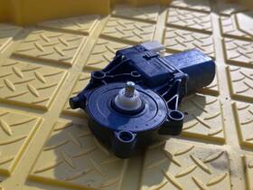 E840368002 Oem Maserati Ghibli 2017 Right Front Or Rear Door Window Regulator Motor