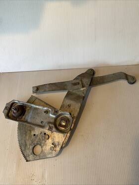 2765798 Orig Mopar For 1967-69 A-body Dodge Or Plym Convertibles Right 1971 Plymouth Valiant Dart Quarter Window Regulator