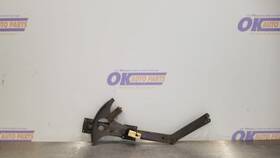 125-58002l Porsche 1973 914 Manual Scissor Window Regulator Left Driver