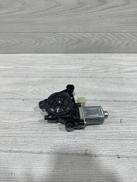 5q0959801c Porsche 2015-2018 Macan Front Driver Door Window Motor Power 5q0959801c Porsche 2015-2018 Macan Front Driver Door Window Motor Power
