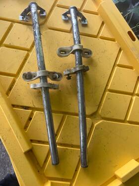 92853707505 Porsche 928 S Left And Right Door Glass Guide