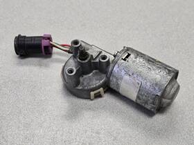 94462402402 Porsche Nice Used Original Genuine 924s 944 Power Rear Hatch Release Motor 88-91 94462402402 Porsche Nice Used Original Genuine 924s 944 Power Rear Hatch Release Motor 88-91