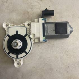 A15771-110 Ram 140230831 2013-2018 Dodge 1500 Rear Left Door Window Regulator Motor Oem