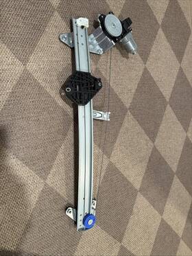 Fm5fl Subaru Forester Front Power Lh Window Regulator& Motor Assembly Oem. 185 Fm5fl Subaru Forester Front Power Lh Window Regulator& Motor Assembly Oem. 185