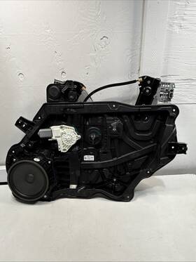 1495509-00-b Tesla 2020-2024 Model Y Front Right Door Window Regulator And Carrier Plate Oem