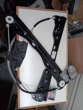 1526801-00-f Tesla Model Y Window Regulator Right Front 2021 2022 2023 2024 Oem 1526801-00-f Tesla Model Y Window Regulator Right Front 2021 2022 2023 2024 Oem
