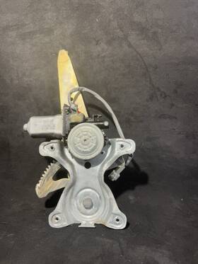 062100-9861 Toyota 2001-2005 Lexus Is300 Driver Left Rear Window Regulator Motor Oem Back 062100-9861 Toyota 2001-2005 Lexus Is300 Driver Left Rear Window Regulator Motor Oem Back
