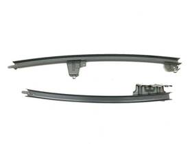 67401-0c030 Toyota Right Passenger Front Door Glass Guide Channel 2007-2021 Tundra 79454