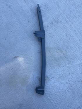 67402-0c030 Toyota 2008 Tundra Front Door Window Glass Run Channel Guide Left Side Oem 67402-0c030 Toyota 2008 Tundra Front Door Window Glass Run Channel Guide Left Side Oem
