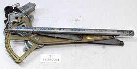 69802-48030 Toyota 2001-2007 Highlander Front Driver Side Window Regulator With Motor Set Used