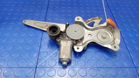 6980342020 Toyota 01-05 Rav4 Rear Window Regulator And Motor Right Passenger Side Oem