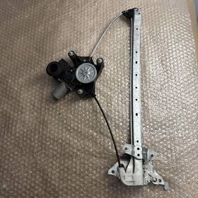 69804-02342 Toyota 2019-2025 Rear/left Door Window Regulator And Motor Oem 69804-02342 Toyota 2019-2025 Rear/left Door Window Regulator And Motor Oem