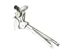 6981002160 Toyota 2004 Corolla Front Door Window Motor Regulator Passenger Side Right Oem 6981002160 Toyota 2004 Corolla Front Door Window Motor Regulator Passenger Side Right Oem