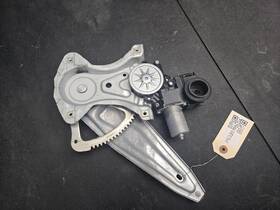 69840-f4010 Toyota Rear Left Door Window Regulator With Motor 2021 C-hr 2018-2022