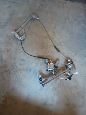 85710-0c050 Toyota 2004-2006 Tundra Double Cab Rear Window Motor Assembly Oem