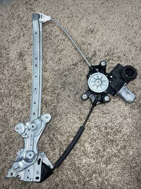 85710-12540 Toyota 2020-2022 Corolla Sedan Rear Right Door Window Regulator With Motor Oem