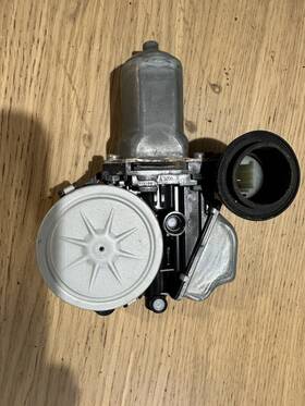 85720-35161 Toyota Genuine 10-23 4runner Tailgate Power Window Regulator Motor