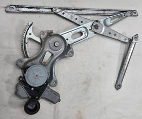 85720-42110 Toyota 2013-2016 Rav4 Front Left Window Regulator Motor Oem 13