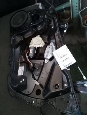 125-50135r Volkswagen Passenger Front Window Regulator Electric Fits 06-08 Passat 3199890