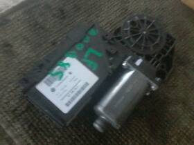 125-50153l Volkswagen Driver Left Front Window Regulator Thru 11/06 Fits 04-07 Touareg 2062313