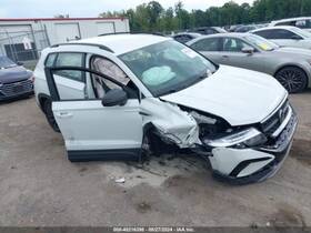 125.vw1622 Volkswagen Taos 2022 Front Window Regulator 11078658