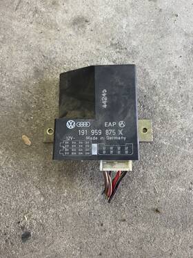 1919598875 Volkswagen Control Unit For Window Regulator Eurovan Corrado Golf 191959875