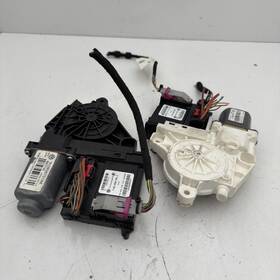 1k0959701ak Volkswagen 2003-2009 Golf V 5 Right And Left Front Window Motor Oem 1k0959701ak Volkswagen 2003-2009 Golf V 5 Right And Left Front Window Motor Oem
