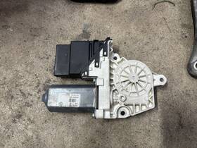 1k0959703k Volkswagen 06-14 Gti Rear Left Driver Side Door Window Regulator Motor Oem 1k0959703k Volkswagen 06-14 Gti Rear Left Driver Side Door Window Regulator Motor Oem
