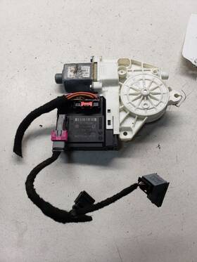 1k095972k Volkswagen Passenger Right Power Window Motor Front Fits 06-09 Golf Gti 1456902