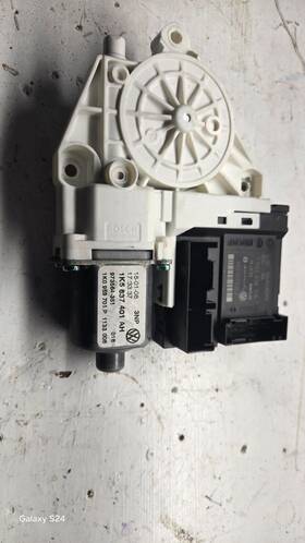 1k5837401ah Volkswagen 2008 Jetta Driver Window Motor