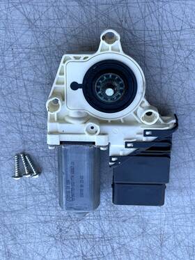 1k5839402a Volkswagen 2006 Vw Jetta Rear Door Electric Window Regulator Motor With Screw Right Side Oem