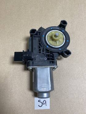 6r0959812m Volkswagen Vw Jetta Rear Right Window Lifter Motor Oem S9