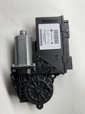 7l0959701g Volkswagen 03-10 Porsche Cayenne Driver Front Window Regulator Motor Oem Vw 7l0959701g Volkswagen 03-10 Porsche Cayenne Driver Front Window Regulator Motor Oem Vw