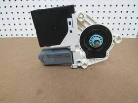 914868117 Volkswagen 2017 Cc Passenger Side Front Window Motor Oem 914868117 Volkswagen 2017 Cc Passenger Side Front Window Motor Oem