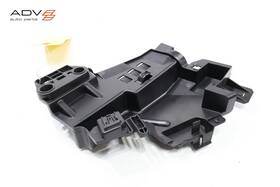 31484044 Volvo 2016 - 2025 Xc90 Rear Right Passenger Side Power Window Motor Bracket Oem 31484044 Volvo 2016 - 2025 Xc90 Rear Right Passenger Side Power Window Motor Bracket Oem