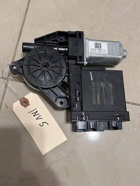 31674757 Volvo S60 Front Right Passenger Side Door Window Motor Regulator Oem 2019-2024