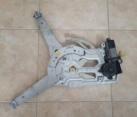 8626963 Volvo 2001-2007 V70 S60 Xc Right Front Door Elec. Window Regulator 8626963 Volvo 2001-2007 V70 S60 Xc Right Front Door Elec. Window Regulator