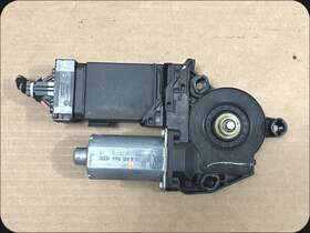Vw Beetle 1y1 959 802 03 - 10 Convertible Right Pass Window Regulator Motor D